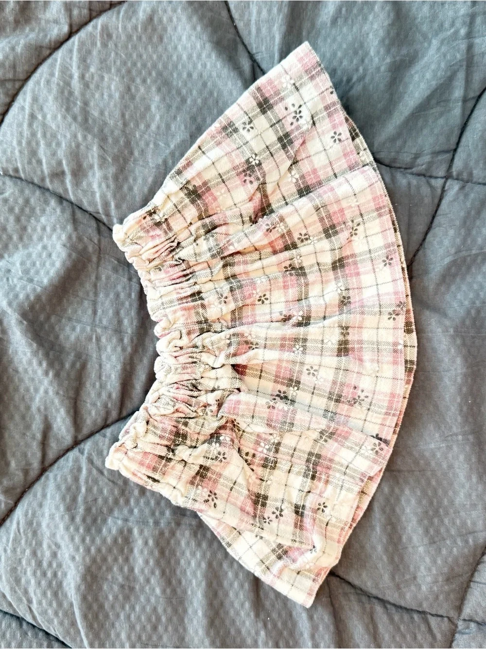 Pink Plaid Floral Elastic Waist baby girl Skirt - 9/12M- good conditions